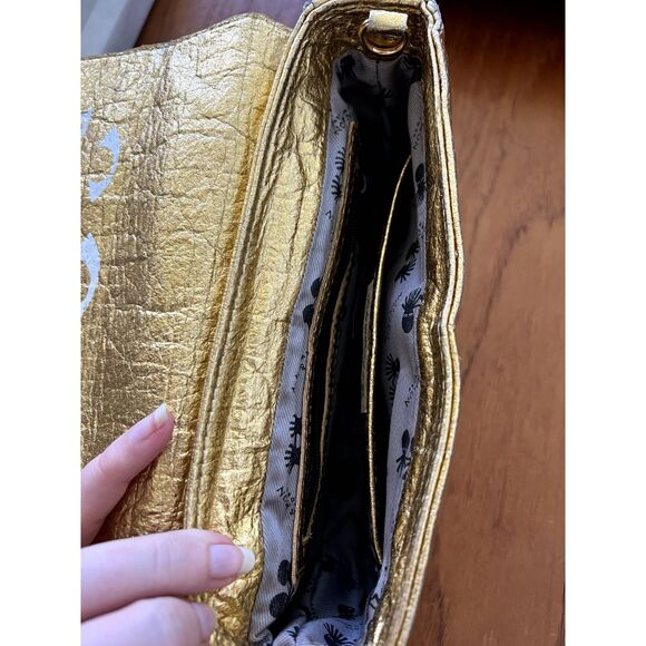 Min and Mon Amantis Bag in Gold Pinatex Crackle Wrinkled Vegan Clutch - Picture 7 of 9